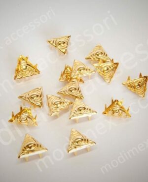 Flat triangular nailheads with raised design art. 1077