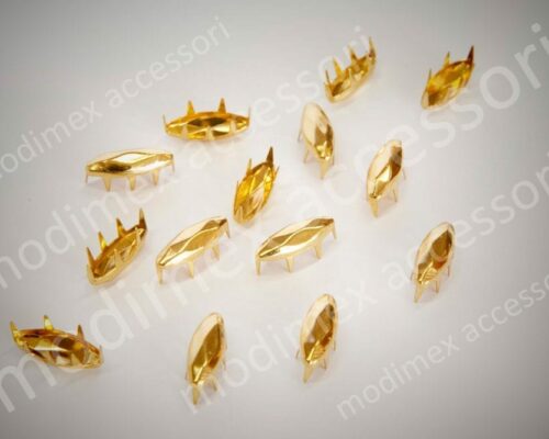 Horse eye nailheads with raised facets art. 452