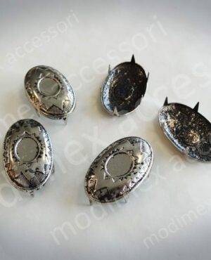 Oval nailheads with raised design art. 084